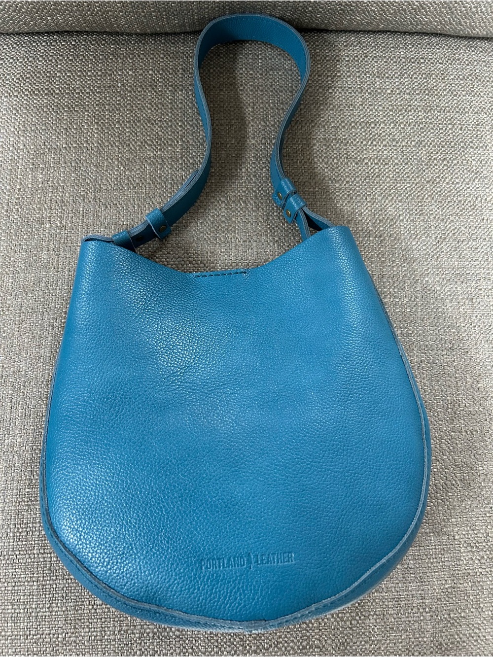 Portland Leather Goods Medium Olivia - Pebble Blue Sky